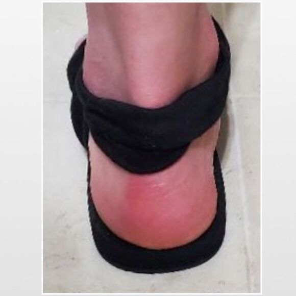 New Falls Creek Sandals Womens Size 7 Black Cloth Strappy Flat Shoes NWT - Picture 13 of 15